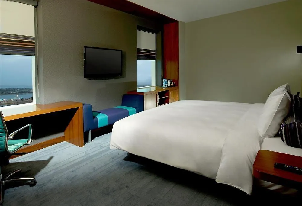 Aloft Abu Dhabi Hotel 4*,