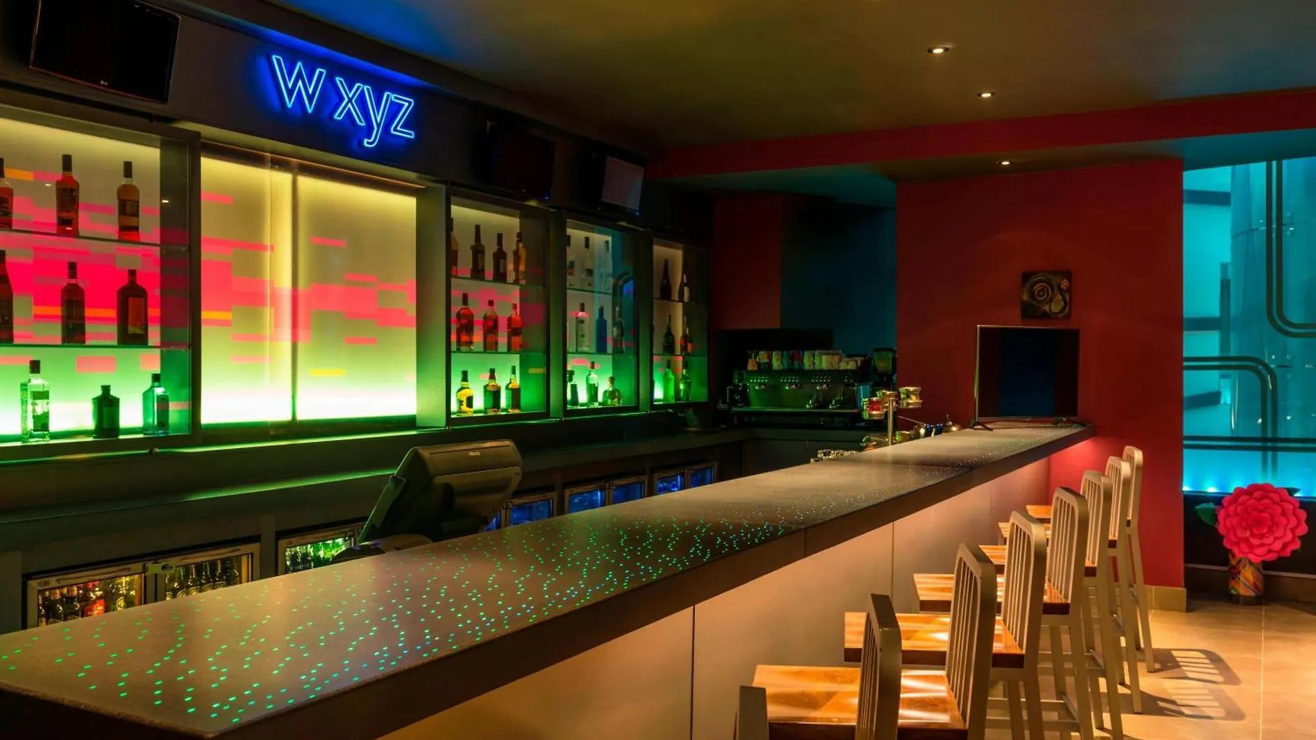 ****  Aloft Abu Dhabi Hotel United Arab Emirates