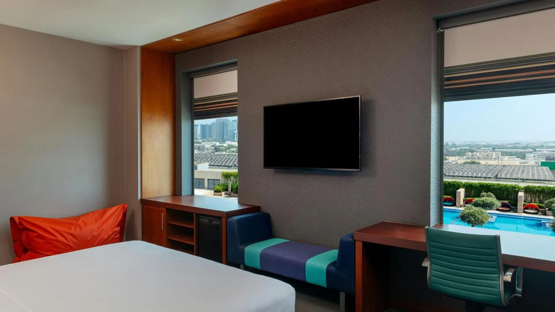 ****  Aloft Abu Dhabi Hotel United Arab Emirates