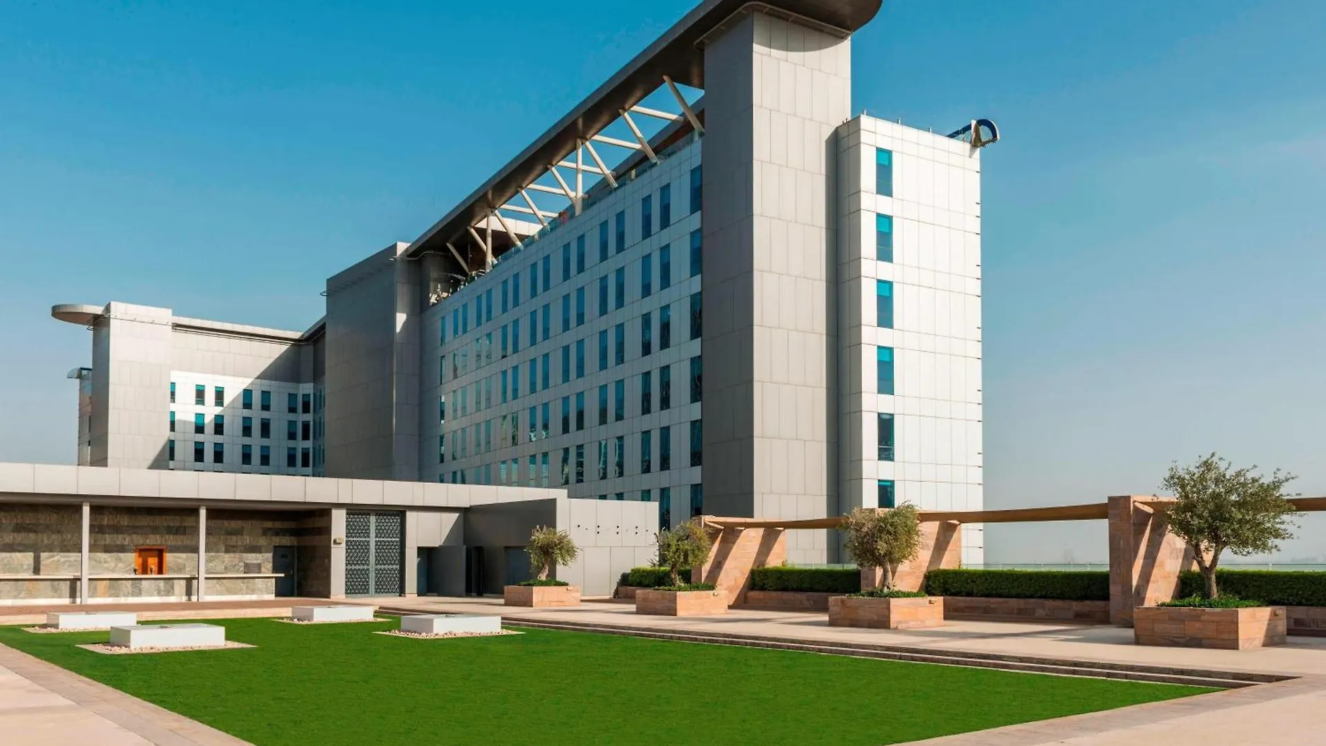 Aloft Abu Dhabi contacts