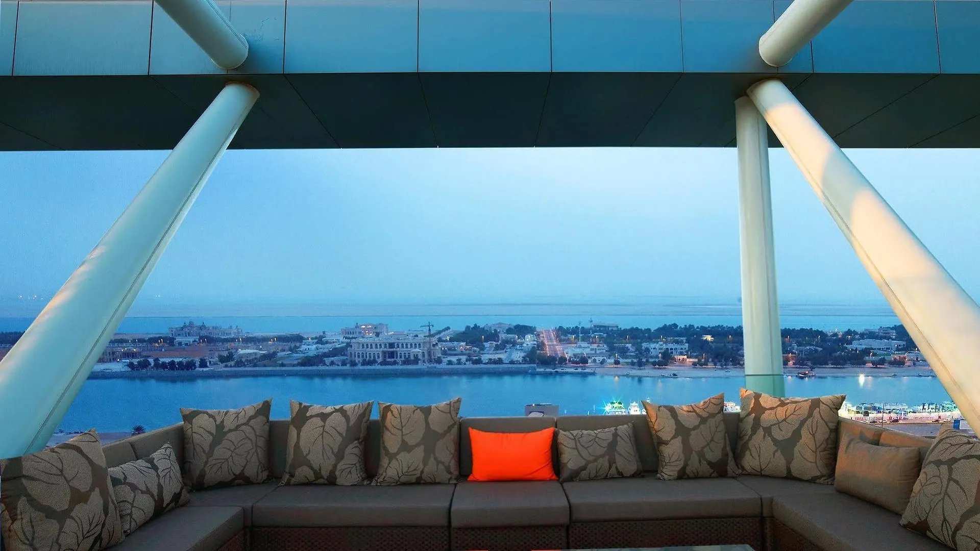 Aloft Abu Dhabi Hotel