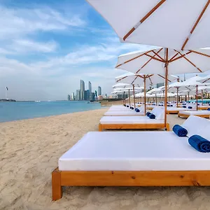 Semesteranläggning (resort) Radisson Blu & Resort, Corniche